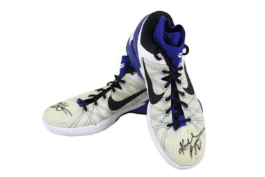 2011 Kobe Bryant signierte Nike Zoom VII